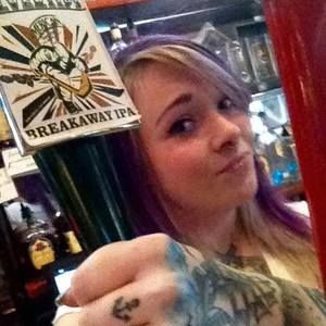 Meet your Posher, Yvette